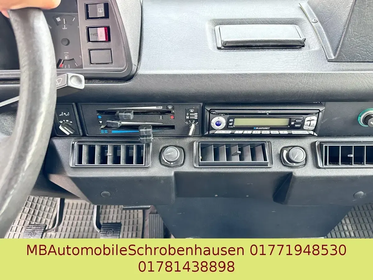 Używany VW Multivan 69 KM (50 kW) 1989 Czerwony Minivan