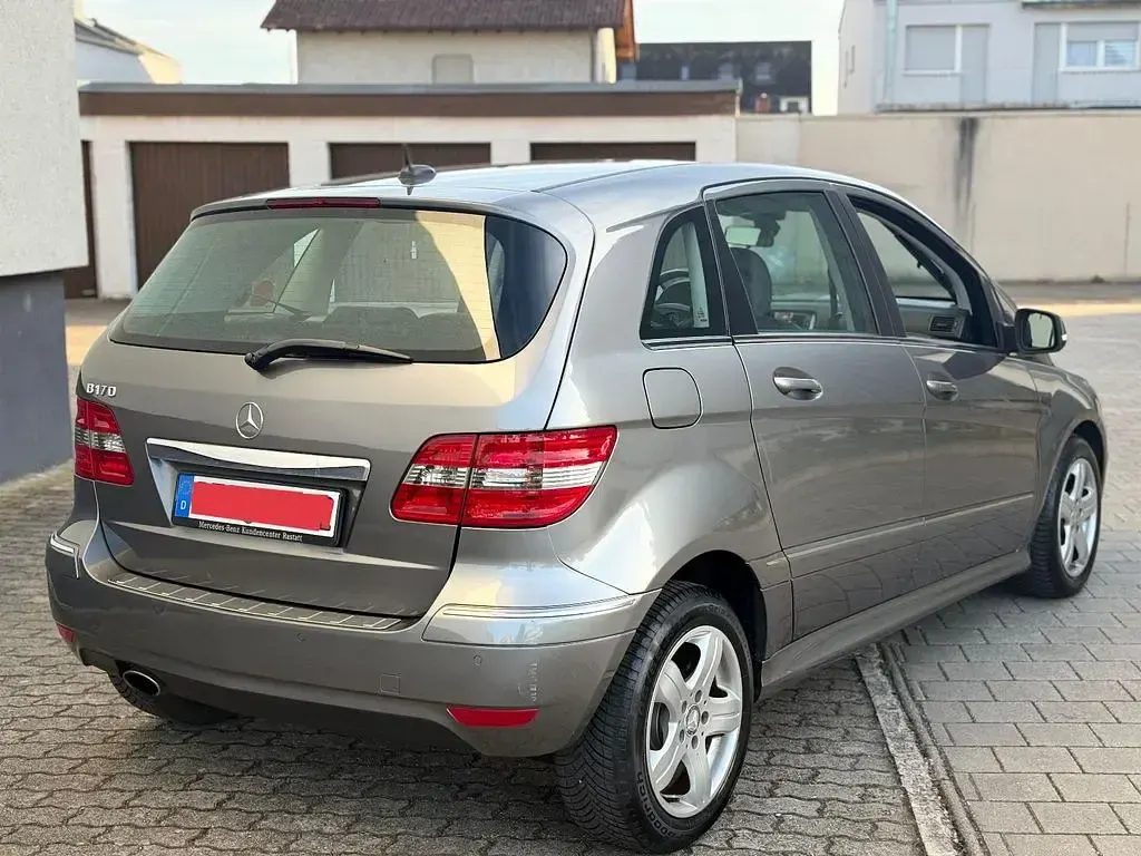 Gebraucht Mercedes B170 116 PS (85 kW) 2008 Grau Van / Kleinbus