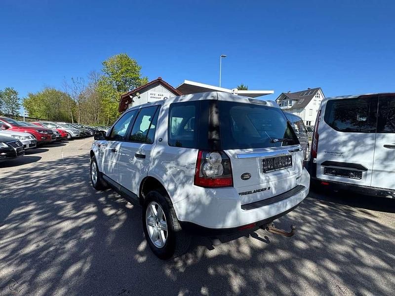 Gebraucht Land Rover Freelander 2 S 150 PS (110 kW) 2012 Fuji white SUV