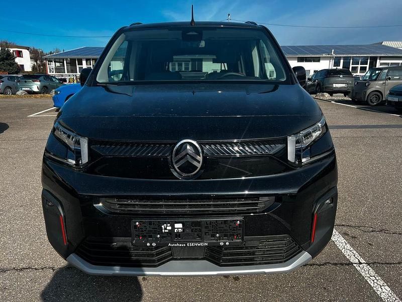 Neu Citroën Berlingo 131 PS (96 kW) 2026 Schwarz Van / Kleinbus