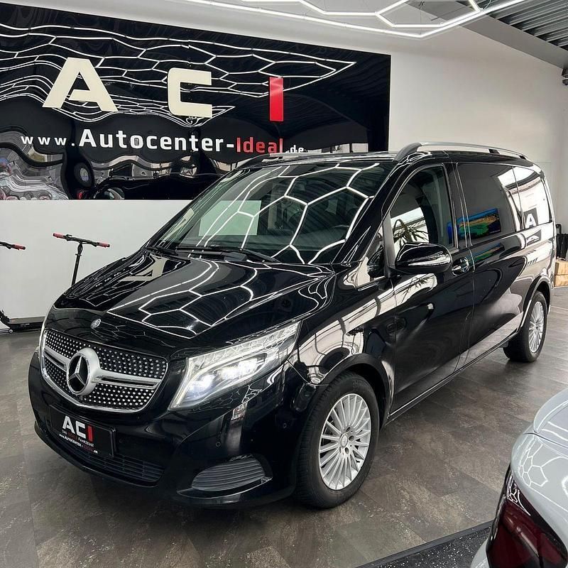 Gebraucht Mercedes V250 Edition 190 PS (139 kW) 2016 Schwarz Van / Kleinbus