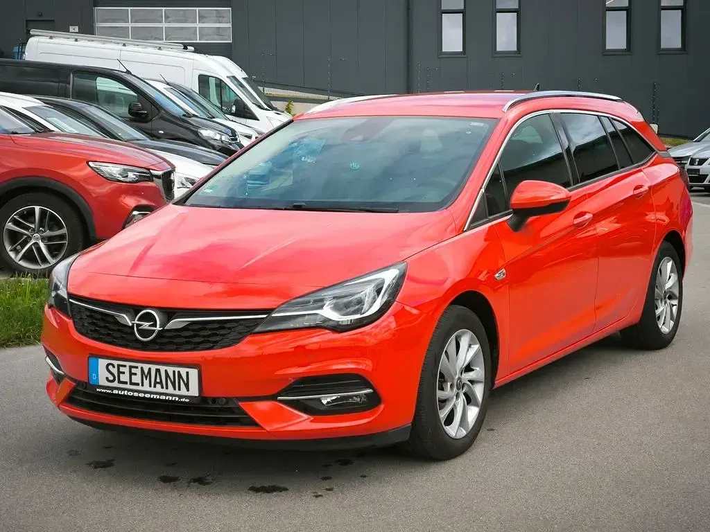 Gebraucht Opel Astra Elegance 131 PS (96 kW) 2020 Rot Kombi