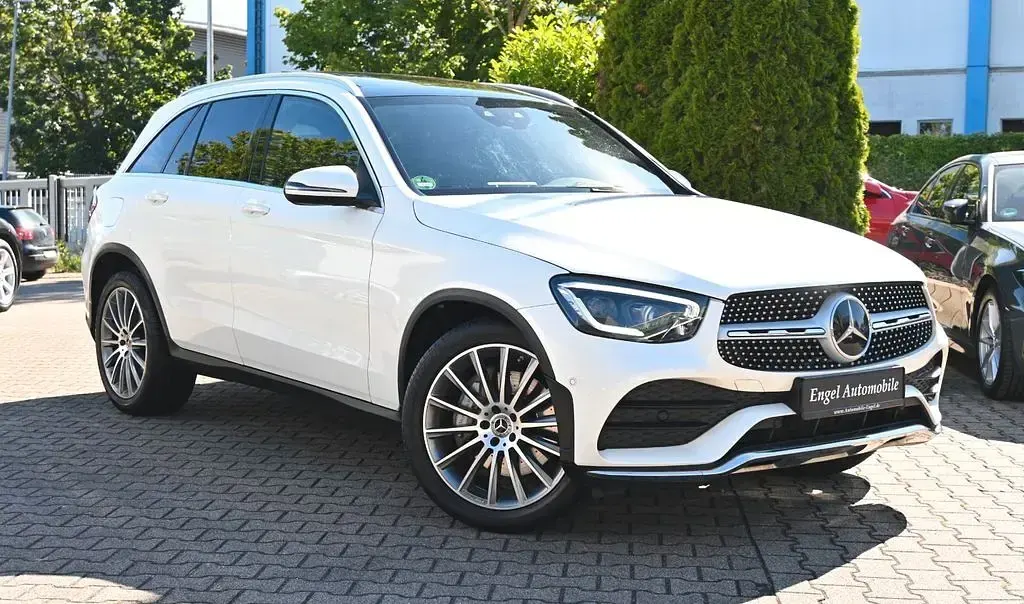Gebraucht Mercedes GLC300 258 PS (189 kW) 2019 Weiß SUV
