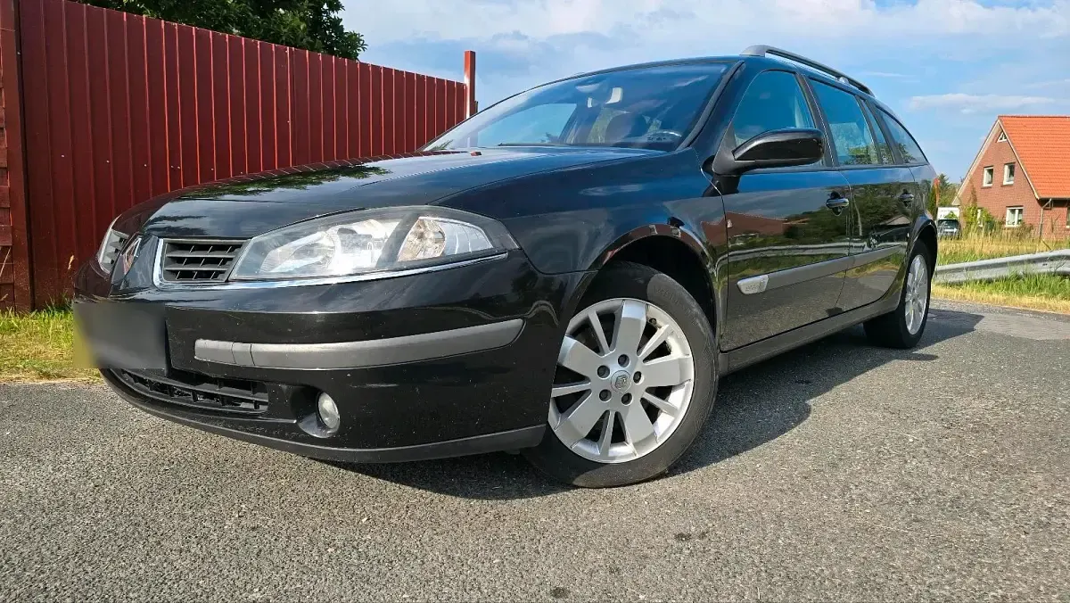 Gebraucht Renault Laguna II 131 PS (96 kW) 2006 Schwarz Kombi