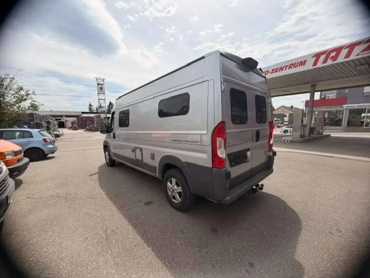 Gebraucht Fiat Ducato 131 PS (96 kW) 2016 Colore esterno Van
