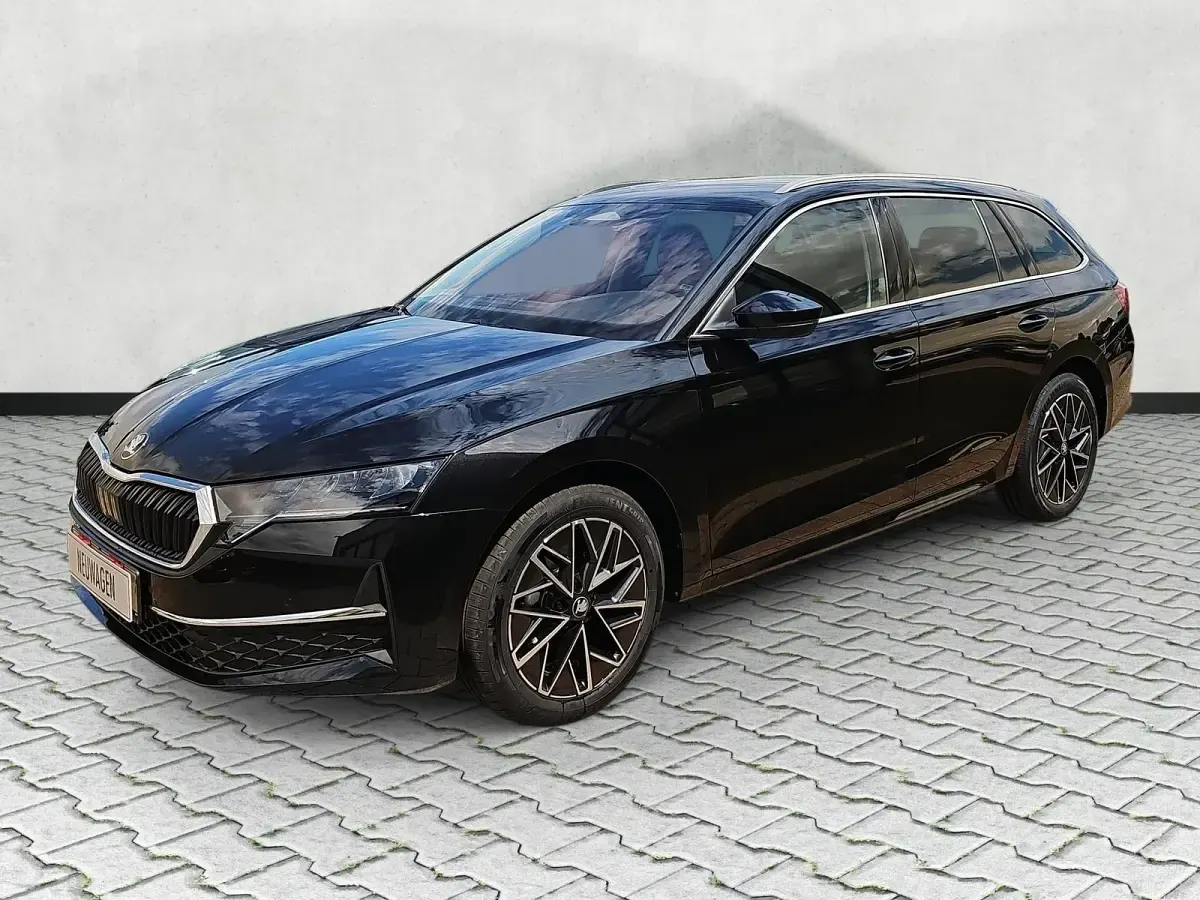 Neu Skoda Octavia Selection 150 PS (110 kW) 2026 Blackmagic perleffekt Kombi