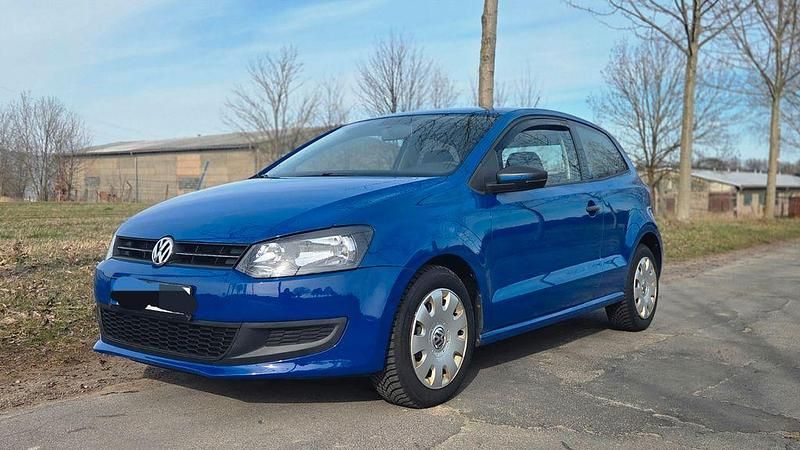 Gebraucht VW Polo 60 PS (44 kW) 2010 Blau Kleinwagen