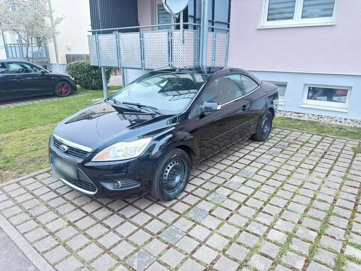 Usado Ford Focus 145 CV (106 kW) 2008 Negro Descapotable