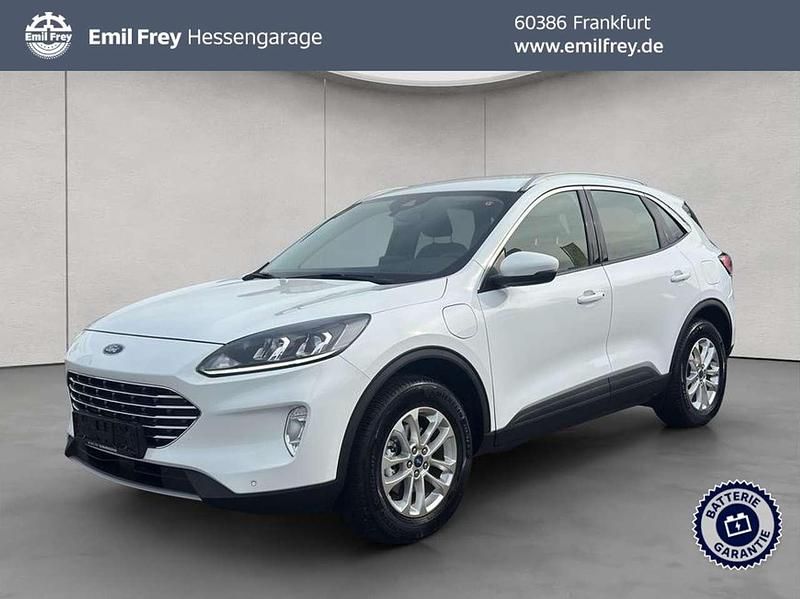 Gebraucht Ford Kuga Titanium 152 PS (111 kW) 2022 Weiß SUV