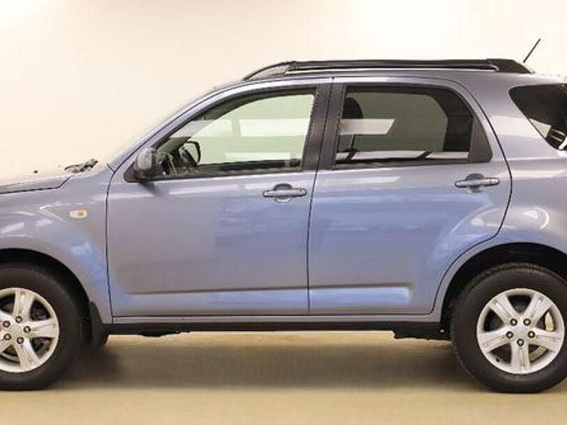Gebraucht Daihatsu Terios 105 PS (77 kW) 2010 Grau SUV