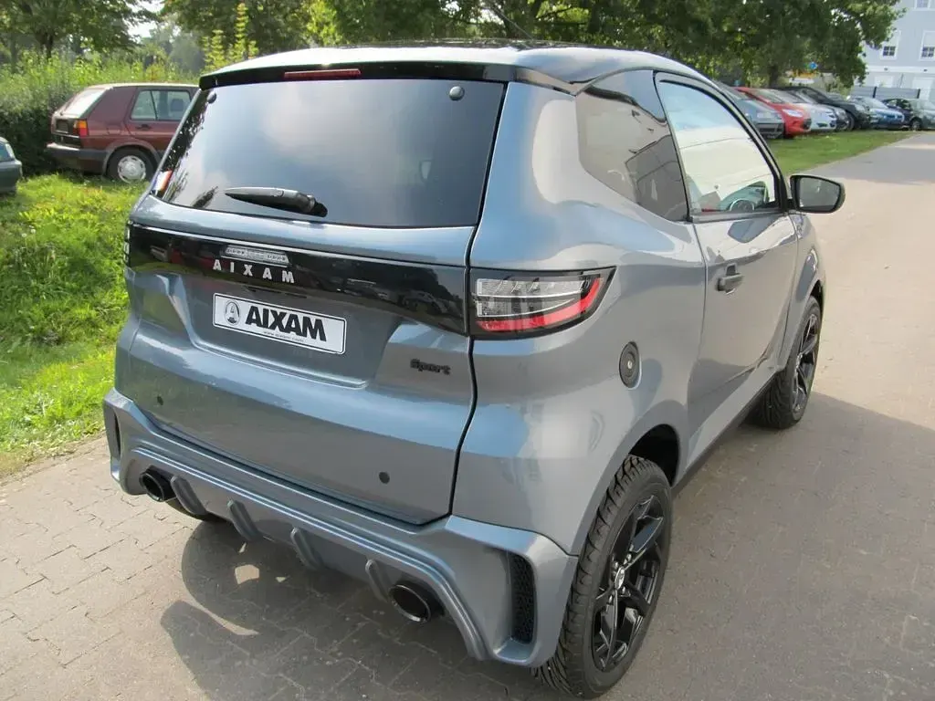 Nowe Aixam AMBITION Sport 2026 Szary Hatchback