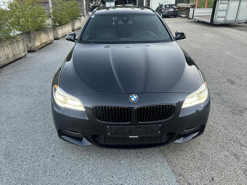Blau Gebraucht 2016 BMW 530 M Sport Kombi | 14.500 € (Etwas zu teuer) - Bild 1/4