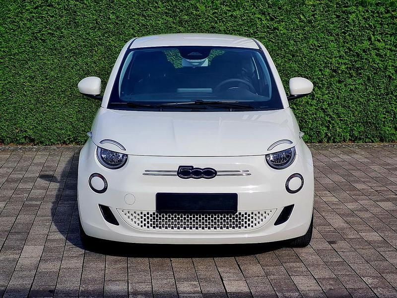 Gebraucht Fiat 500e 69 kW (95 PS) 2023 Weiß Kleinwagen