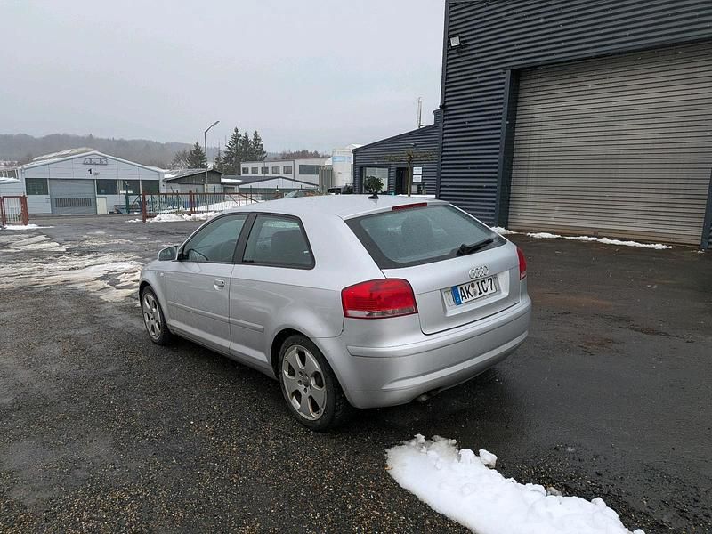 Gebraucht Audi A3 105 PS (77 kW) 2007 Silber Kleinwagen