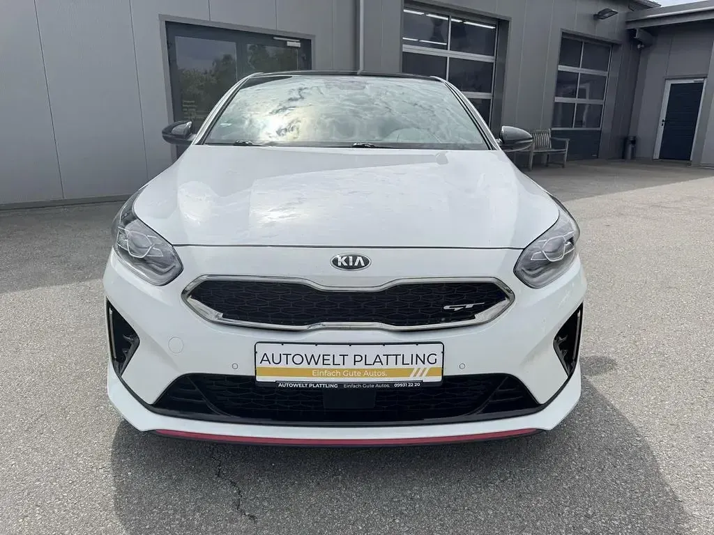 Second-hand Kia ProCeed GT GT 204 CP (150 kW) 2021 Alb Hatchback