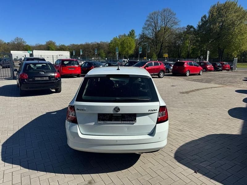 Gebraucht Skoda Fabia 95 PS (69 kW) 2017 Weiß Kombi