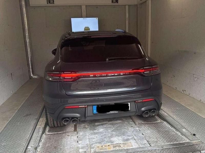 Gebraucht Porsche Macan 265 PS (194 kW) 2023 Grau SUV