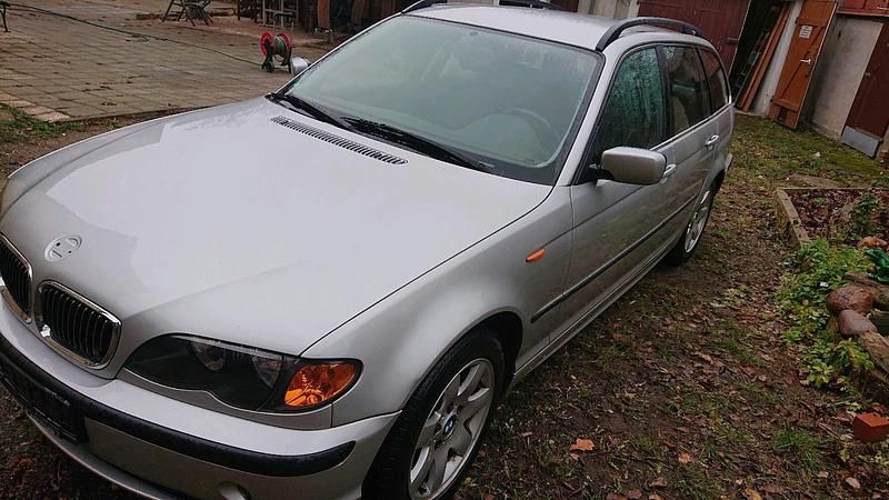 Gebraucht BMW 320 170 PS (125 kW) 2004 Silber Kombi