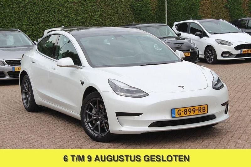 Weiß Gebraucht 2019 Tesla Model 3 Standard Range Limousine | 18.750 € (Fairer Preis) - Bild 1/4