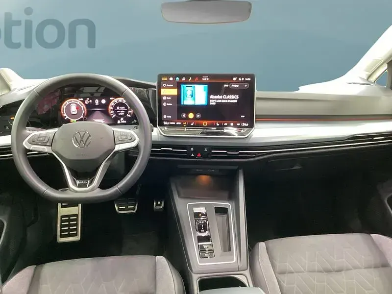 Gebraucht VW Golf VIII 116 PS (85 kW) 2025 Grau Kleinwagen
