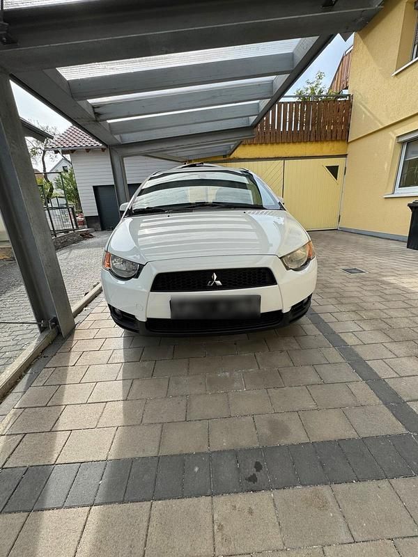Gebraucht Mitsubishi Colt 95 PS (69 kW) 2008 Weiß Kombi