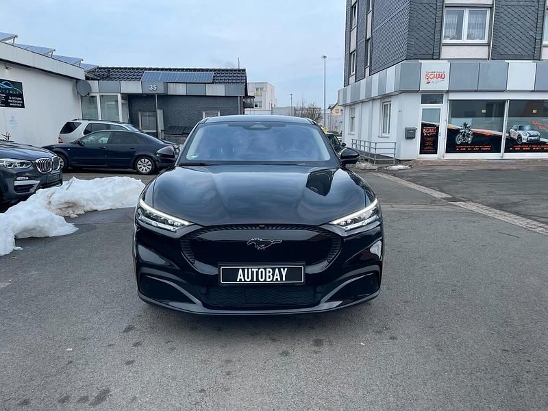 Gebraucht Ford Mustang Mach-E 197 kW (269 PS) 2021 SUV