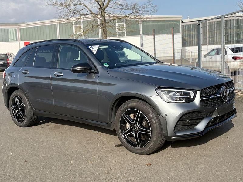 Gebraucht Mercedes GLC400d AMG 330 PS (242 kW) 2020 Grau SUV
