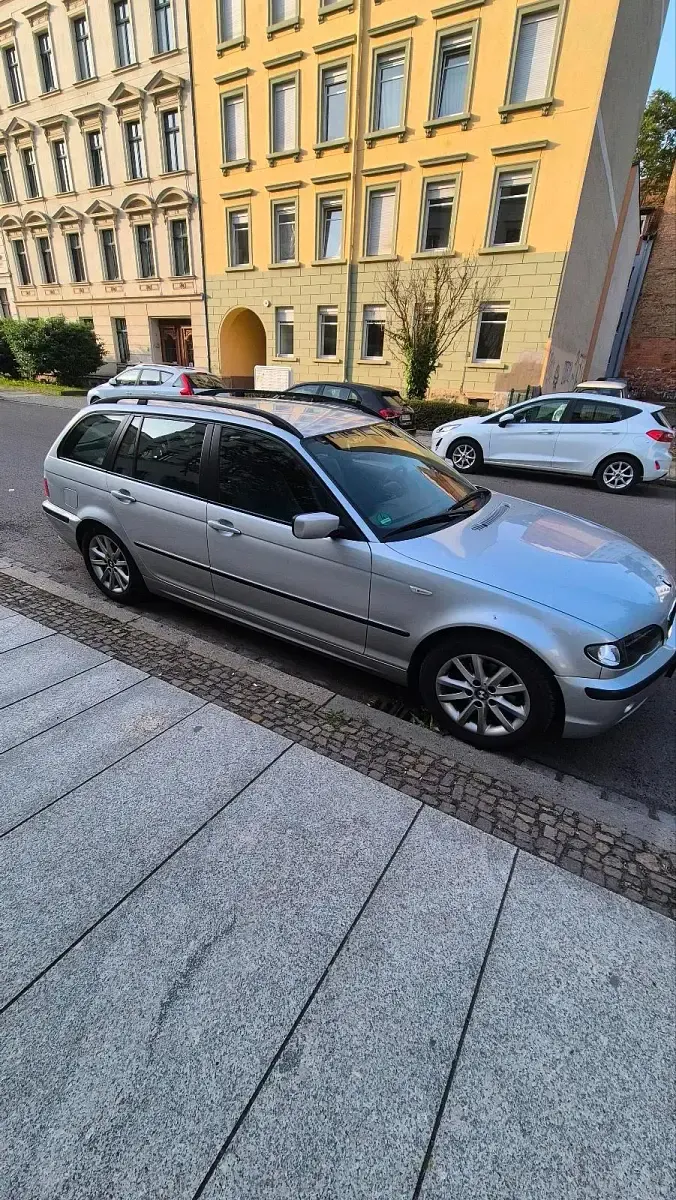 Gebraucht BMW 316 116 PS (85 kW) 2003 Silber Kombi