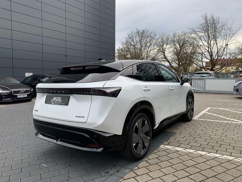 Gebraucht Nissan Ariya Evolve 289 kW (394 PS) 2024 Pearl white / pearl black SUV