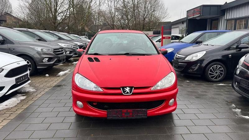 Gebraucht Peugeot 206 75 PS (55 kW) 2008 Rot Kleinwagen