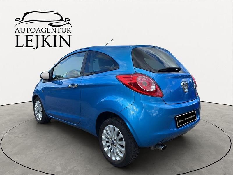 Gebraucht Ford Ka Titanium 69 PS (50 kW) 2010 Blau Kleinwagen