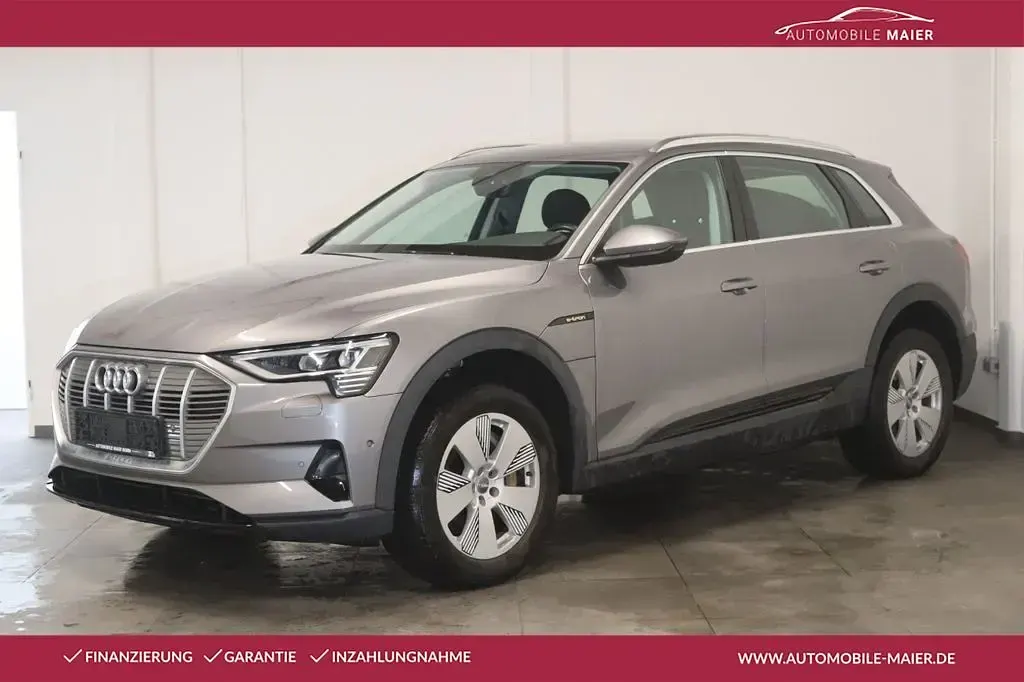 Gebraucht Audi e-tron Sport 230 kW (313 PS) 2021 Taifungrau metallic SUV