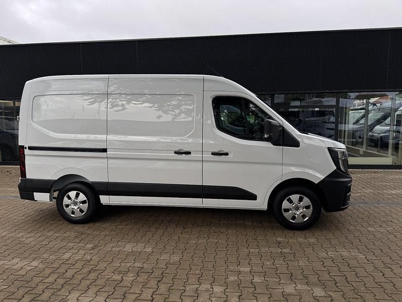 Nuova Renault Master 131 CV (96 kW) 2025 Monovolume