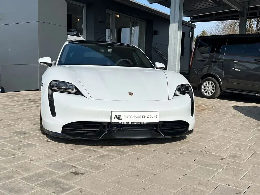 Gebraucht Porsche Taycan Turbo S 559 kW (761 PS) 2022 Weiß Limousine
