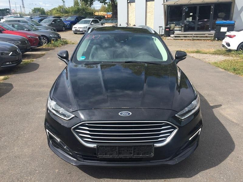 Schwarz Gebraucht 2021 Ford Mondeo Titanium Kombi | 10.450 € (Superpreis) - Bild 1/4