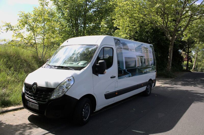 Weiß Gebraucht 2016 Renault Master Van | 7.390 € - Bild 1/4