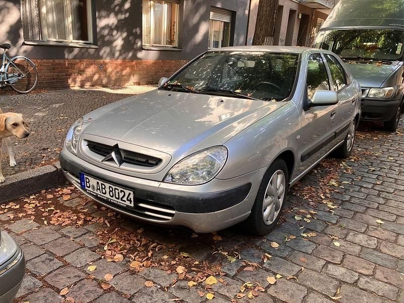 Gebraucht Citroën Xsara 109 PS (80 kW) 2002 Grau Limousine