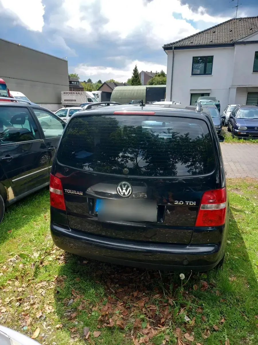 Gebraucht VW Touran 140 PS (102 kW) 2007 Schwarz Van / Kleinbus