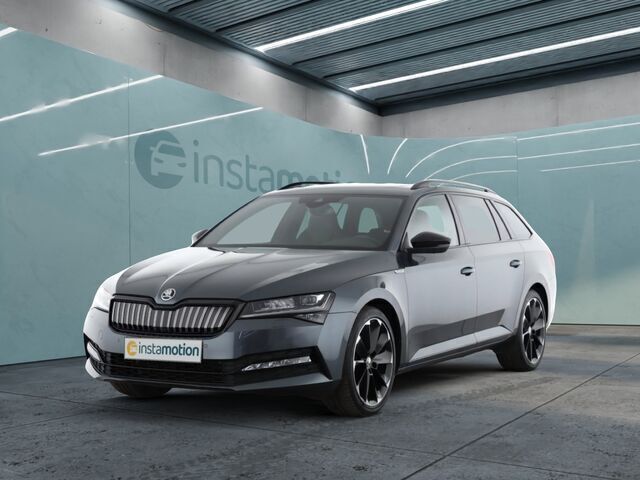 Grau Gebraucht 2021 Skoda Superb SportLine Kombi | 29.155 € (Fairer Preis) - Bild 1/2
