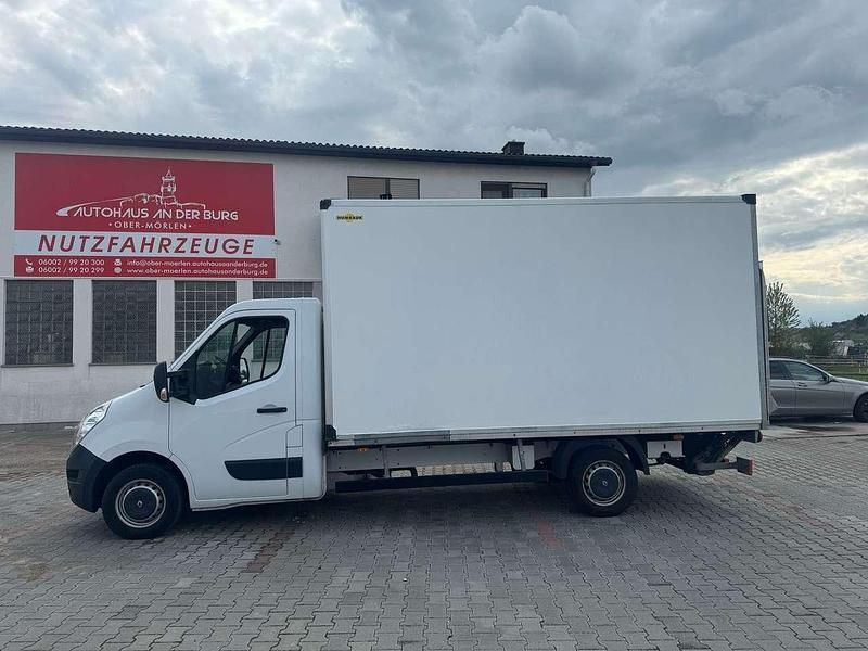 Second-hand Renault Master 131 CP (96 kW) 2019 Alb Monovolum