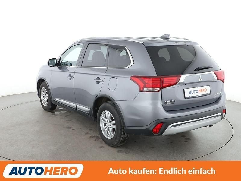Gebraucht Mitsubishi Outlander Diamant Edition 150 PS (110 kW) 2019 Grau SUV