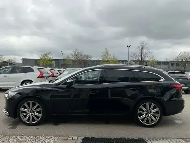 Gebraucht Mazda 6 Exclusive-Line 165 PS (121 kW) 2024 Jet black Kombi