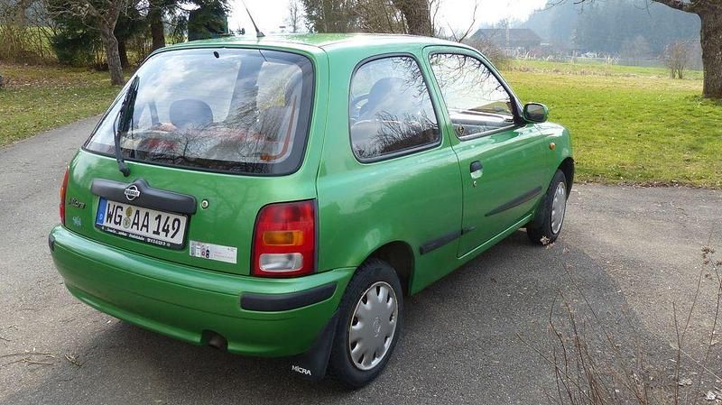 Gebraucht Nissan Micra 54 PS (39 kW) 1999 Grün Kleinwagen
