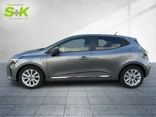 Second-hand Renault Clio V Evolution 143 CP (105 kW) 2024 Gri Hatchback