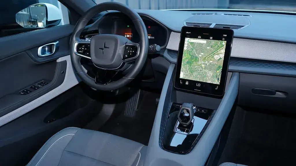 Gebraucht Polestar 2 Pilot 164 kW (224 PS) 2022 Weiß Kleinwagen
