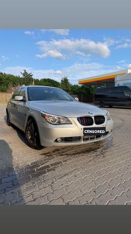 Grau Gebraucht 2005 BMW 525 Limousine | 2.800 € (Superpreis) - Bild 1/4