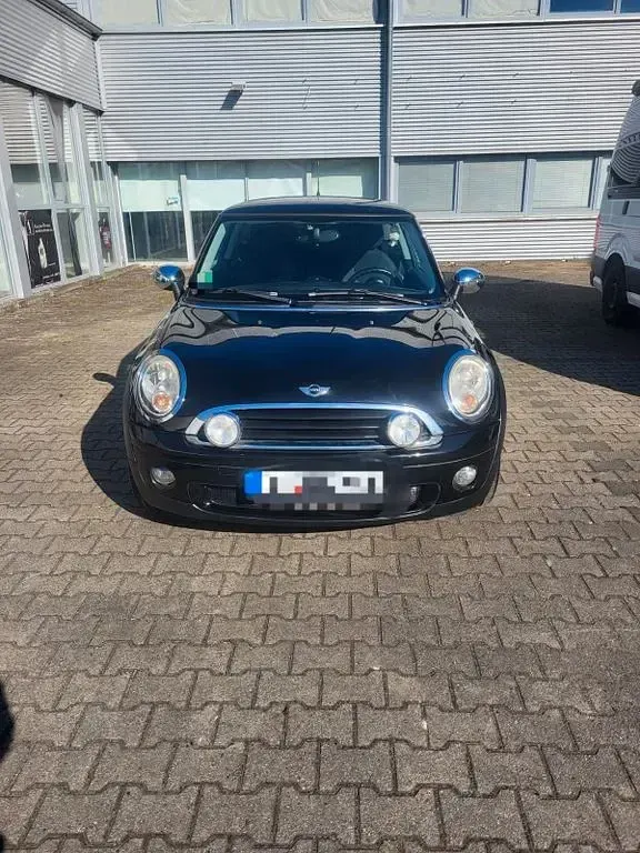 Gebraucht Mini ONE 95 PS (69 kW) 2009 Schwarz Kleinwagen