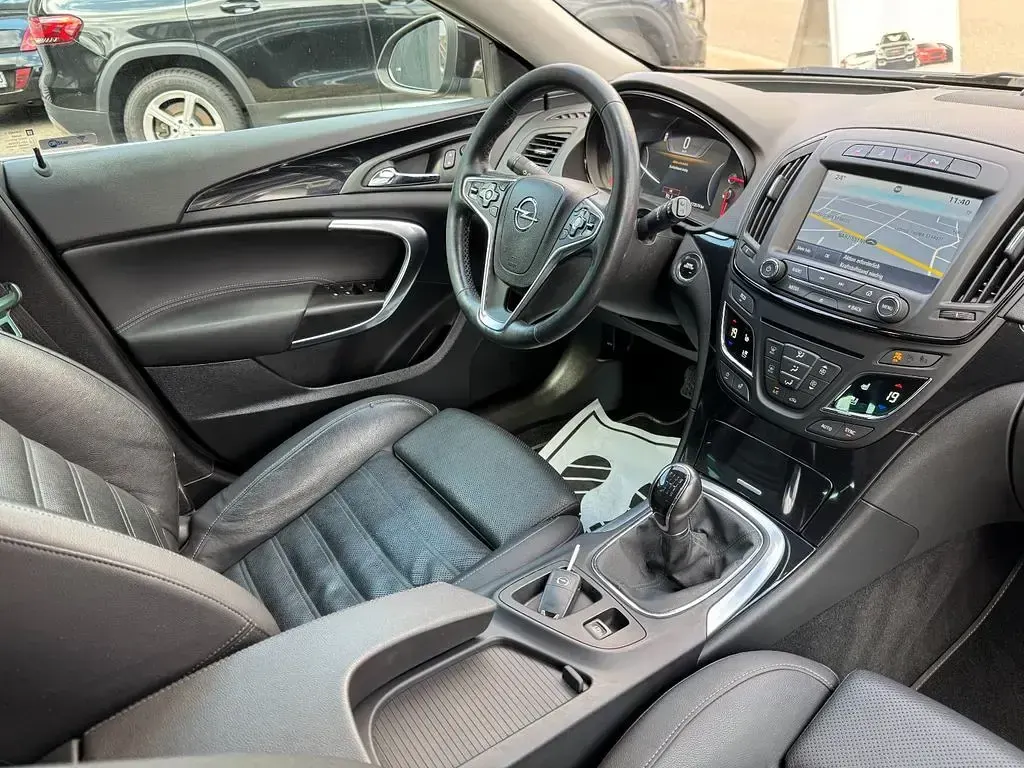 Gebraucht Opel Insignia 170 PS (125 kW) 2017 Braun Kombi