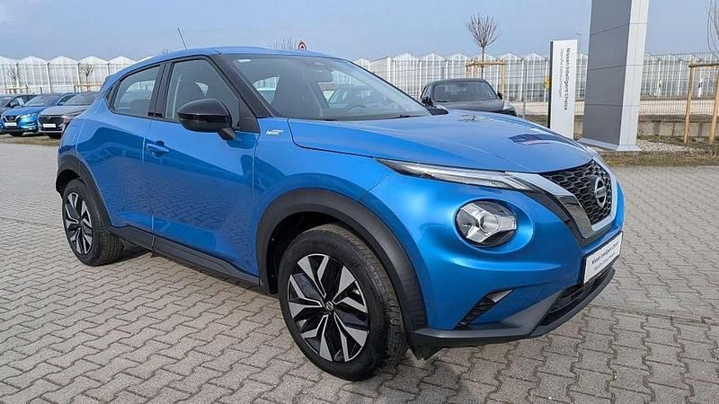 Gebraucht Nissan Juke Acenta 114 PS (83 kW) 2023 Vivid blue metallic SUV