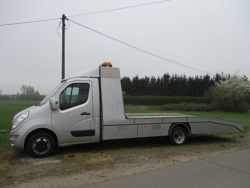 Gebraucht Renault Master 145 PS (106 kW) 2011 Silber Van